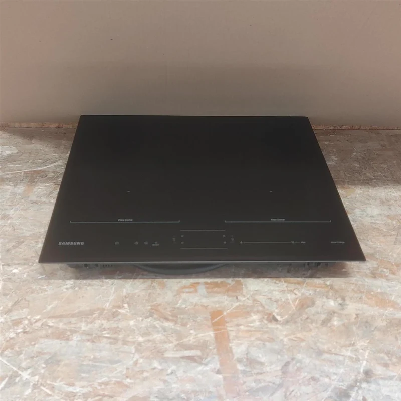 Piano cottura Samsung NZ64B5066KK a induzione 60cm Flex Zone WiFi