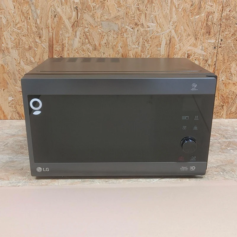 Microonde LG NeoChef MH6565CPW con grill