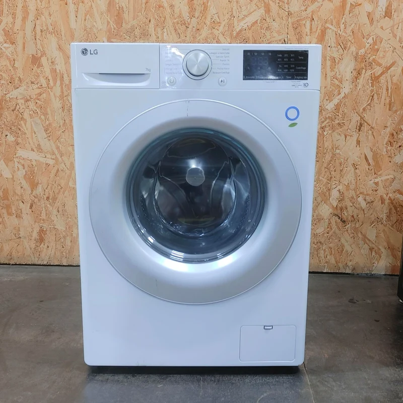 Lavatrice LG F2WV3S7S4E Slim AI DDTM 7kg