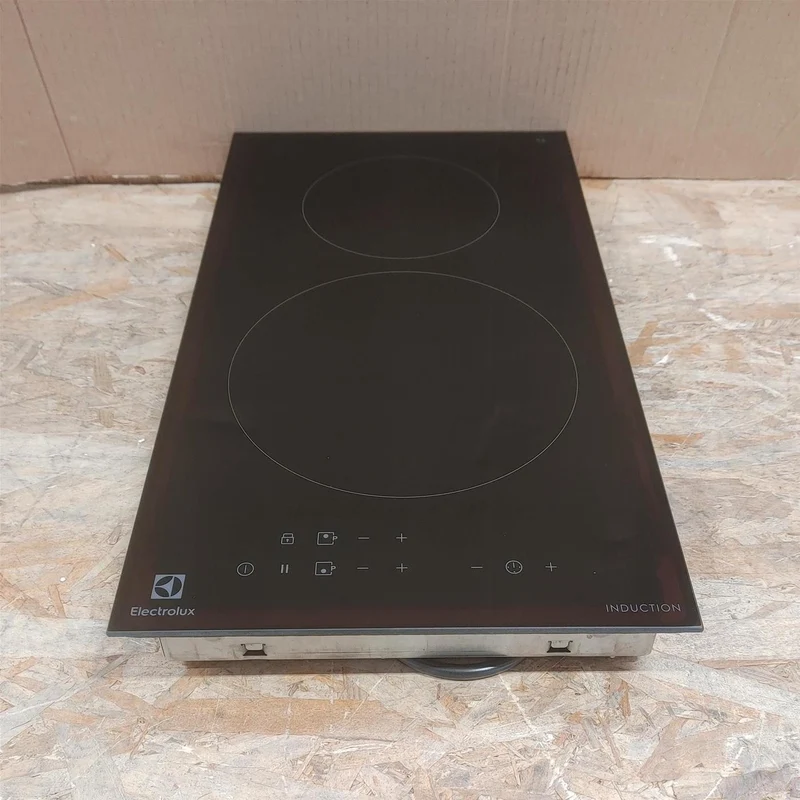 Electrolux LIT30230C Nero Incasso 29 cm Piano cottura a induzione 2 zona(