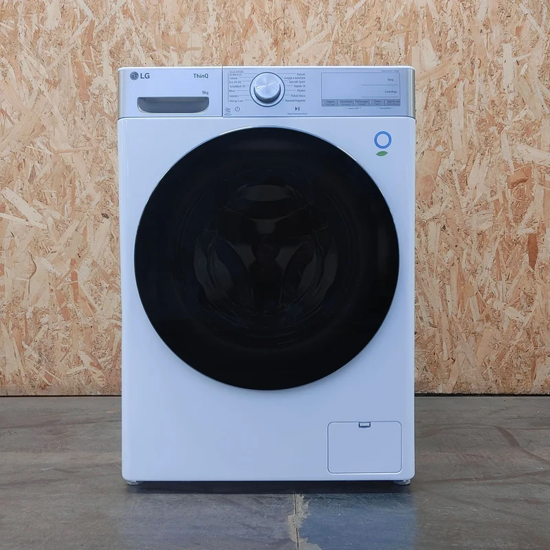 Lavatrice LG F4R9009TPWC Carica frontale 9 kg 1400 giri Bianco