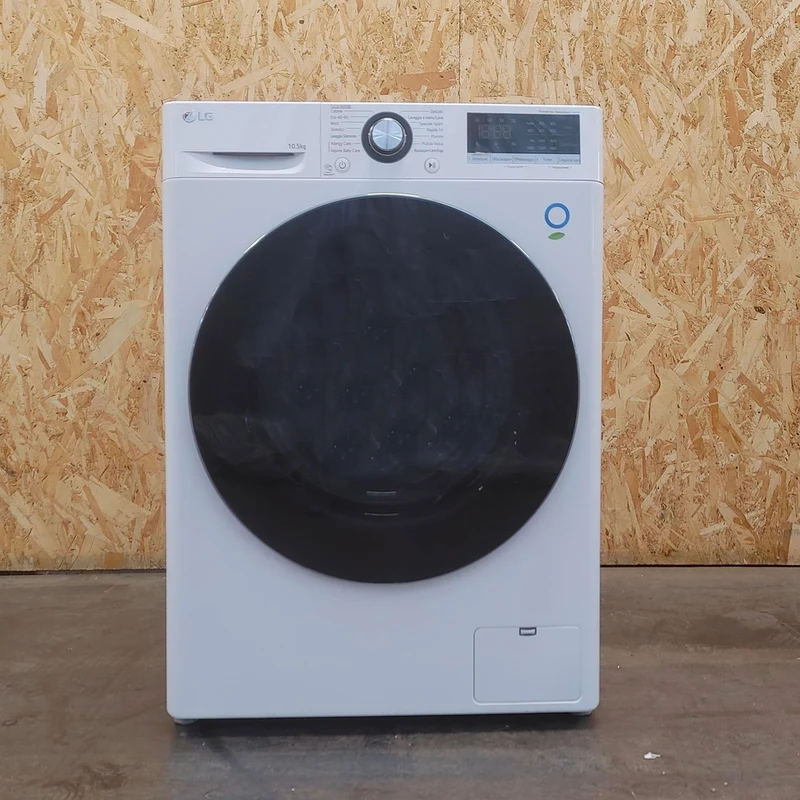 LG F4WV310SAE lavatrice Caricamento frontale 10,5 kg 1400 Giri/min A Bianco