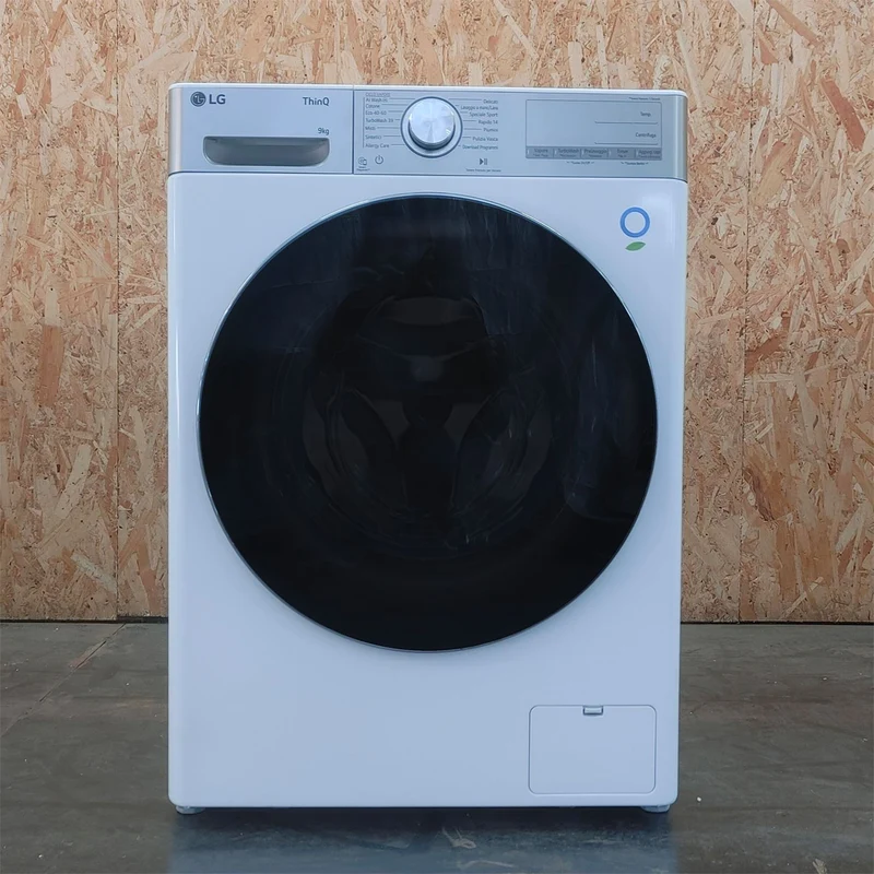 Lavatrice LG F4R9009TPWC Carica frontale 9 kg 1400 Giri/min Bianco