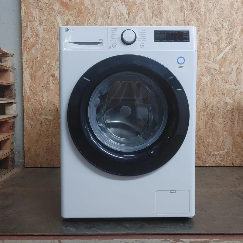 Lavatrice LG F4R3011NSWB Carica frontale 11 kg 1400 Giri/min Bianco