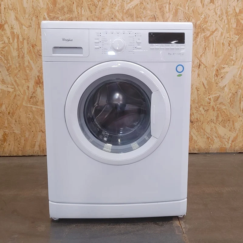 Whirlpool FSCR80217 lavatrice Caricamento frontale 8 kg 1200 Giri/min Bianco