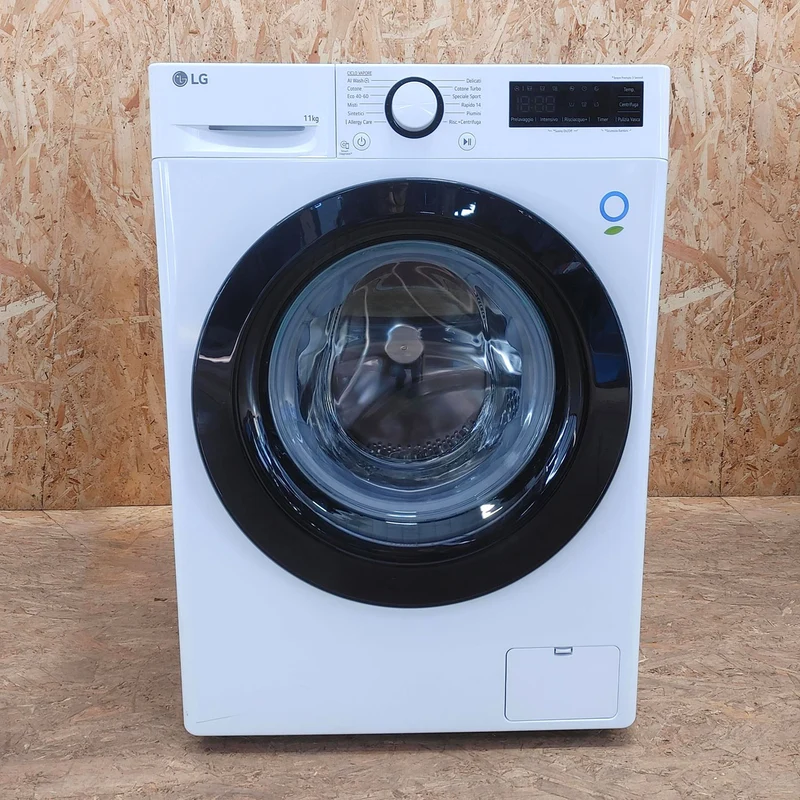 Lavatrice LG F4R3011NSWB Carica frontale 11 kg 1400 Giri/min Bianco