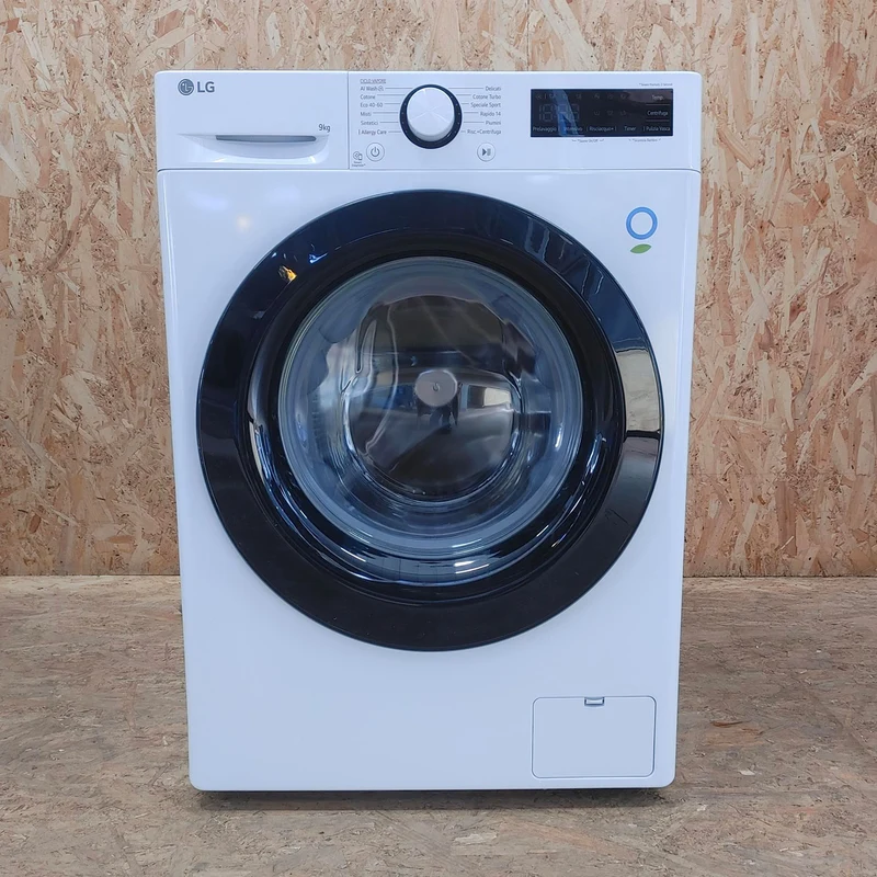 Lavatrice LG F4R3009NSWB Carica frontale 9 kg 1400 Giri/min Bianco