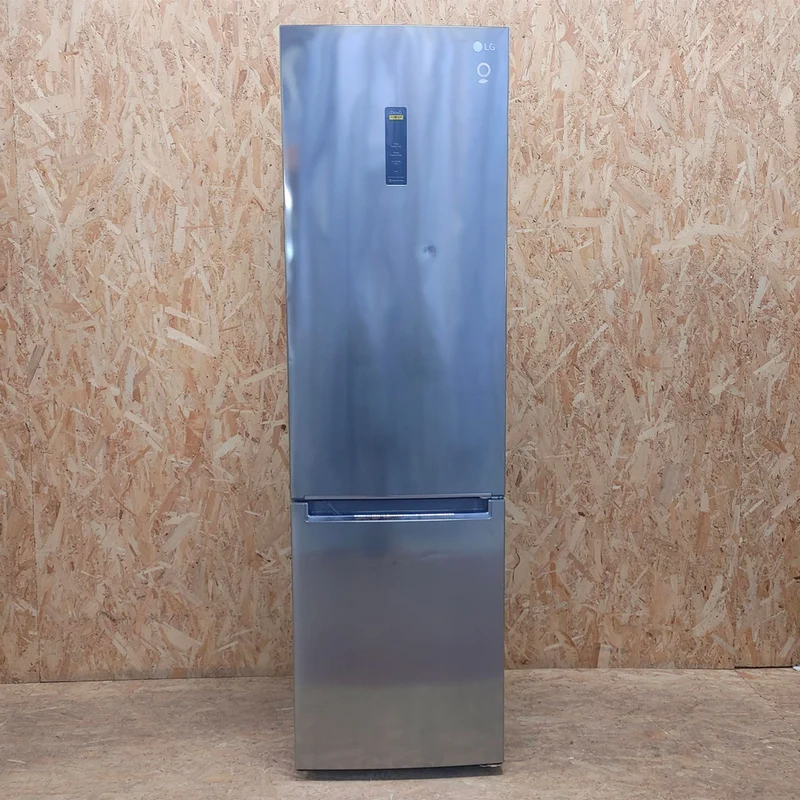 LG GBP62PZNAC.APZQEUR frigorifero con congelatore Libera installazione 384 LA Acciaio inox