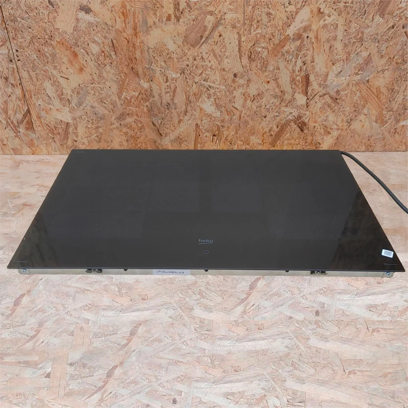 Piano cottura Beko HII88810NTI Nero Da incasso 80 cm Piano cottura a induzione 8 Fornello(i)