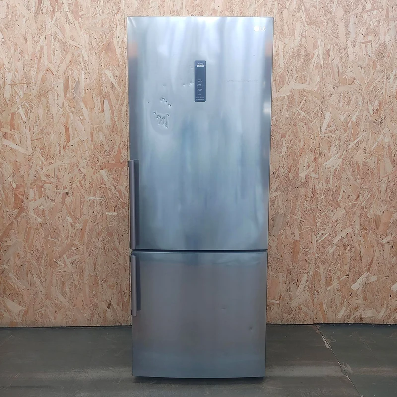 LG GBB567PZCMB frigorifero con congelatore Libera installazione 462 L E Acciaio inossidabile