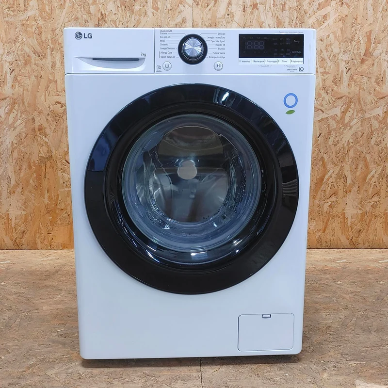 Lavatrice LG F2WV3S7S6E Carica frontale 7 kg 1200 Giri/min Bianco