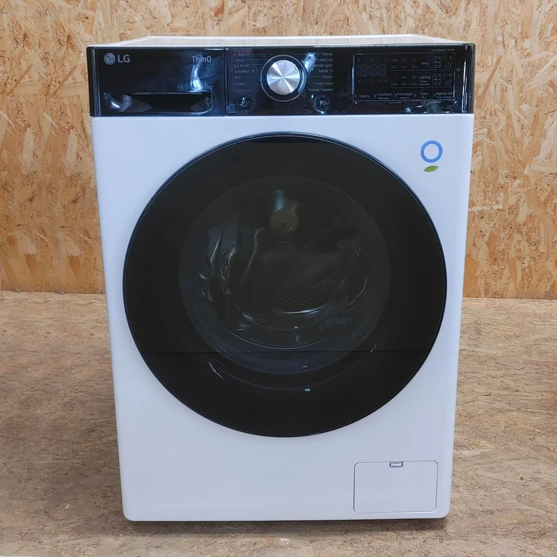 Lavatrice LG F4R7511TSWB Carica frontale 11 kg 1400 Giri/min Bianco