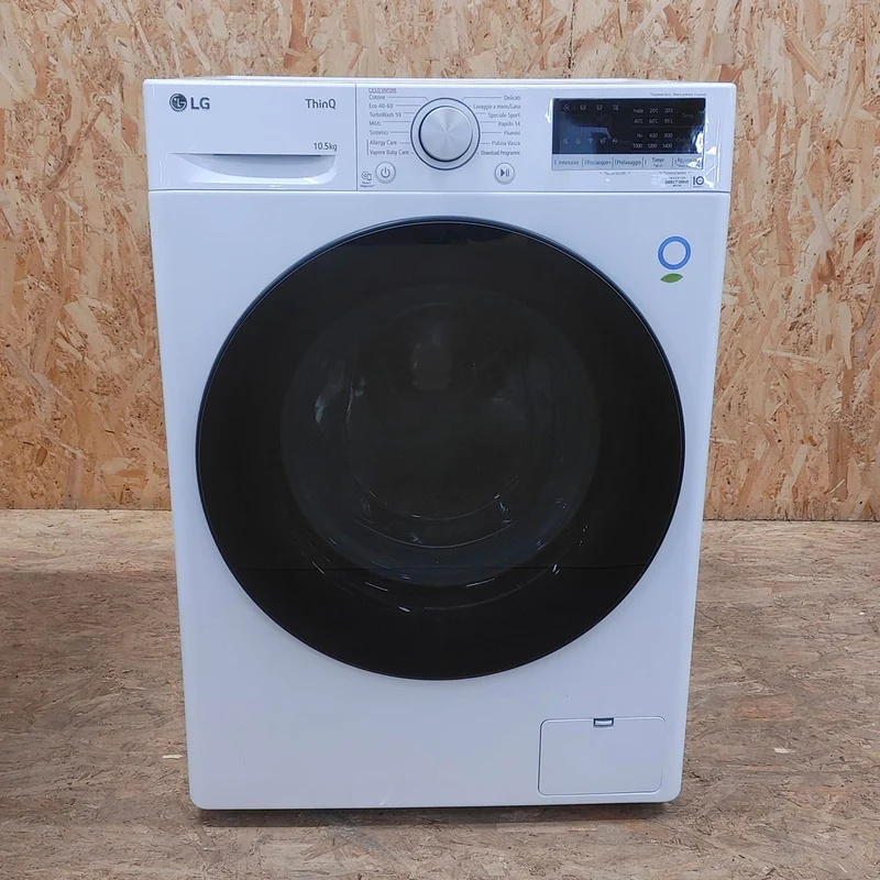 Lavatrice LG F4WV509SAE Carica frontale 9 kg 1400 Giri/min Bianco