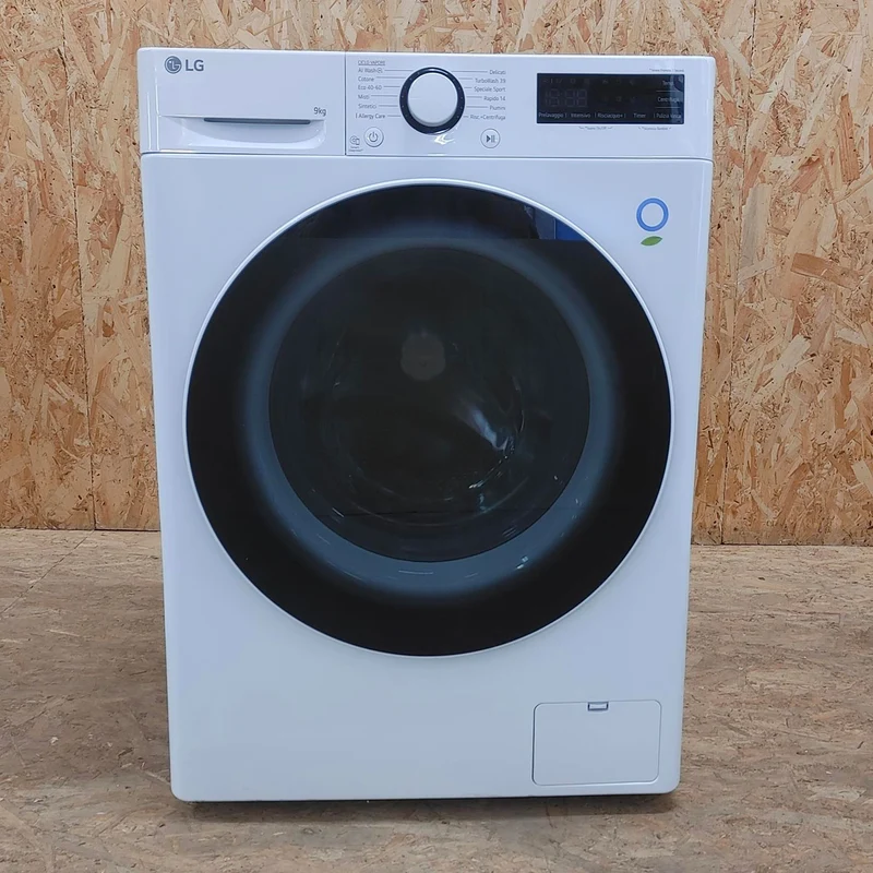 Lavatrice LG F4R5009TSWW Carica frontale 9 kg 1400 Giri/min Bianco