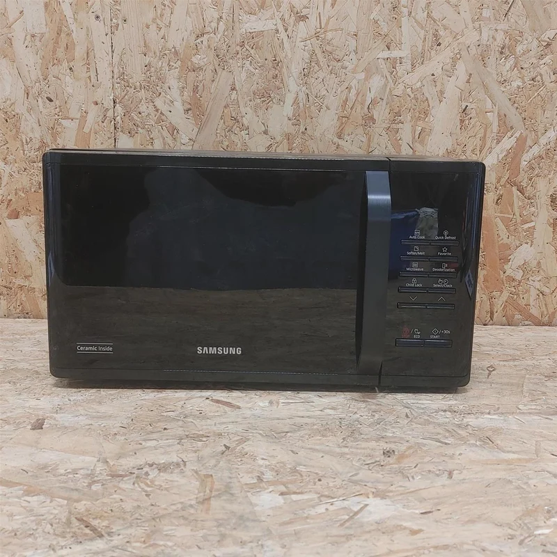 Samsung MS23K3513AK Forno a microonde Solo da appoggio 23 L 1150 W Nero